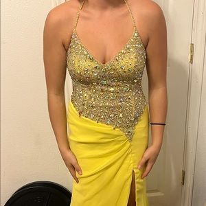 Size 8 Yellow sequin Prom/ Homecoming Dress